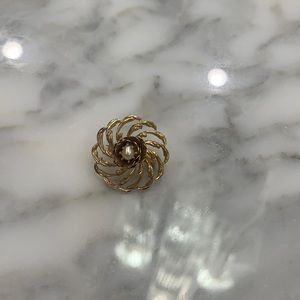 Vintage rose with mother of pearl